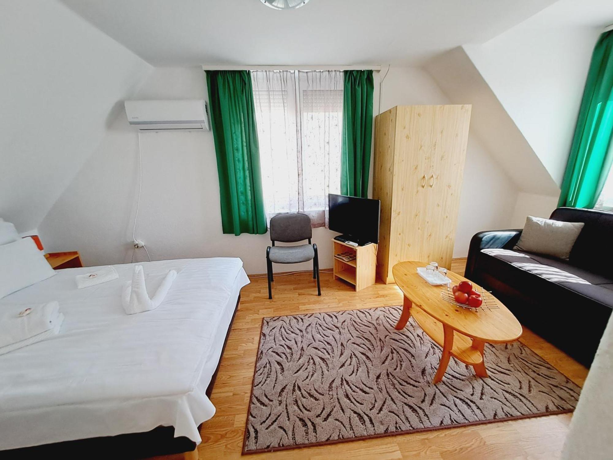 Palma Apartman Hajduszoboszlo Exterior foto