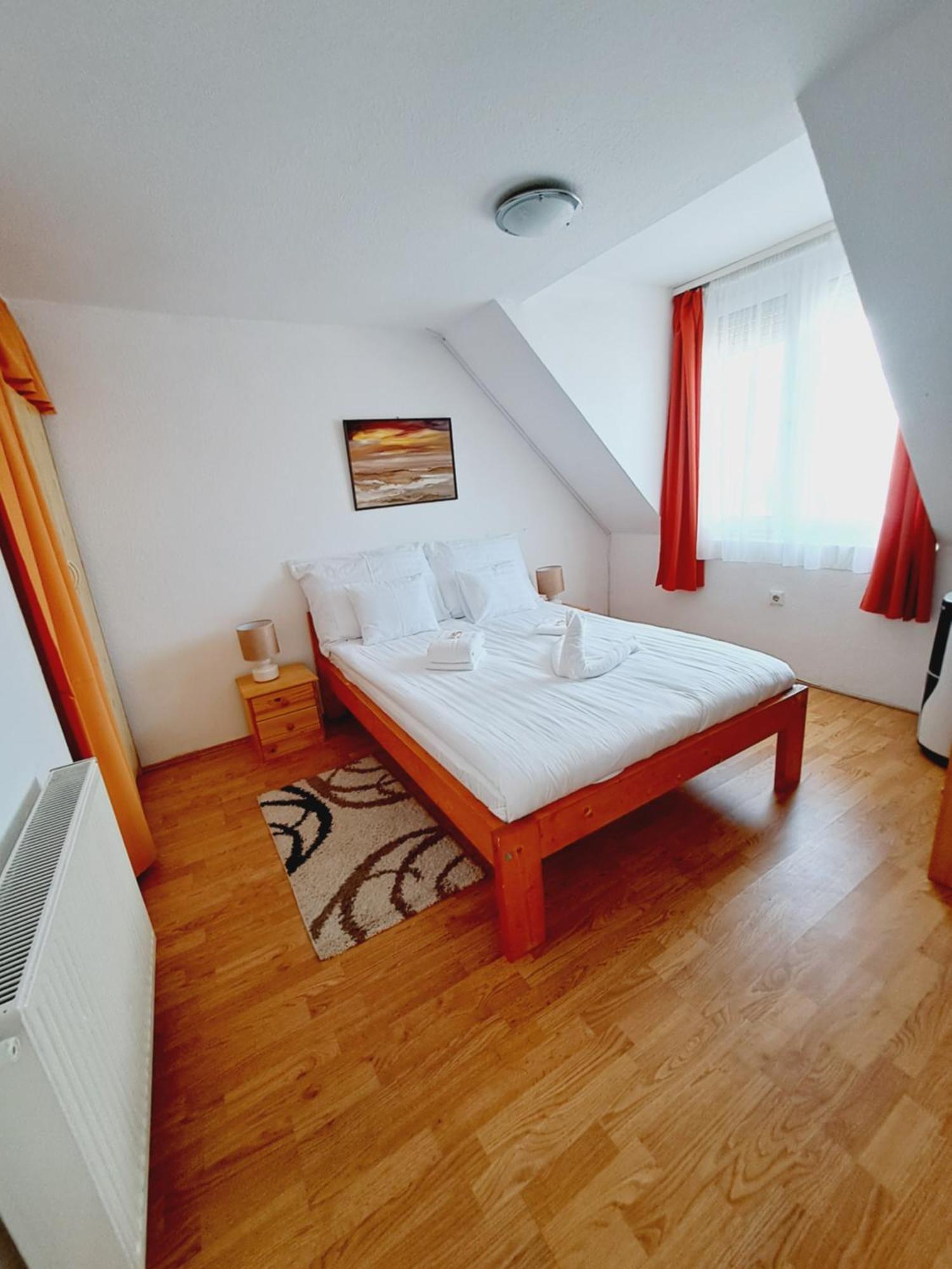 Palma Apartman Hajduszoboszlo Exterior foto